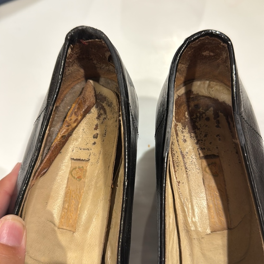 Gucci Black Leather Loafers with Gold Detail Block Heel - SOLD ON EBAY - Picture 3 of 5